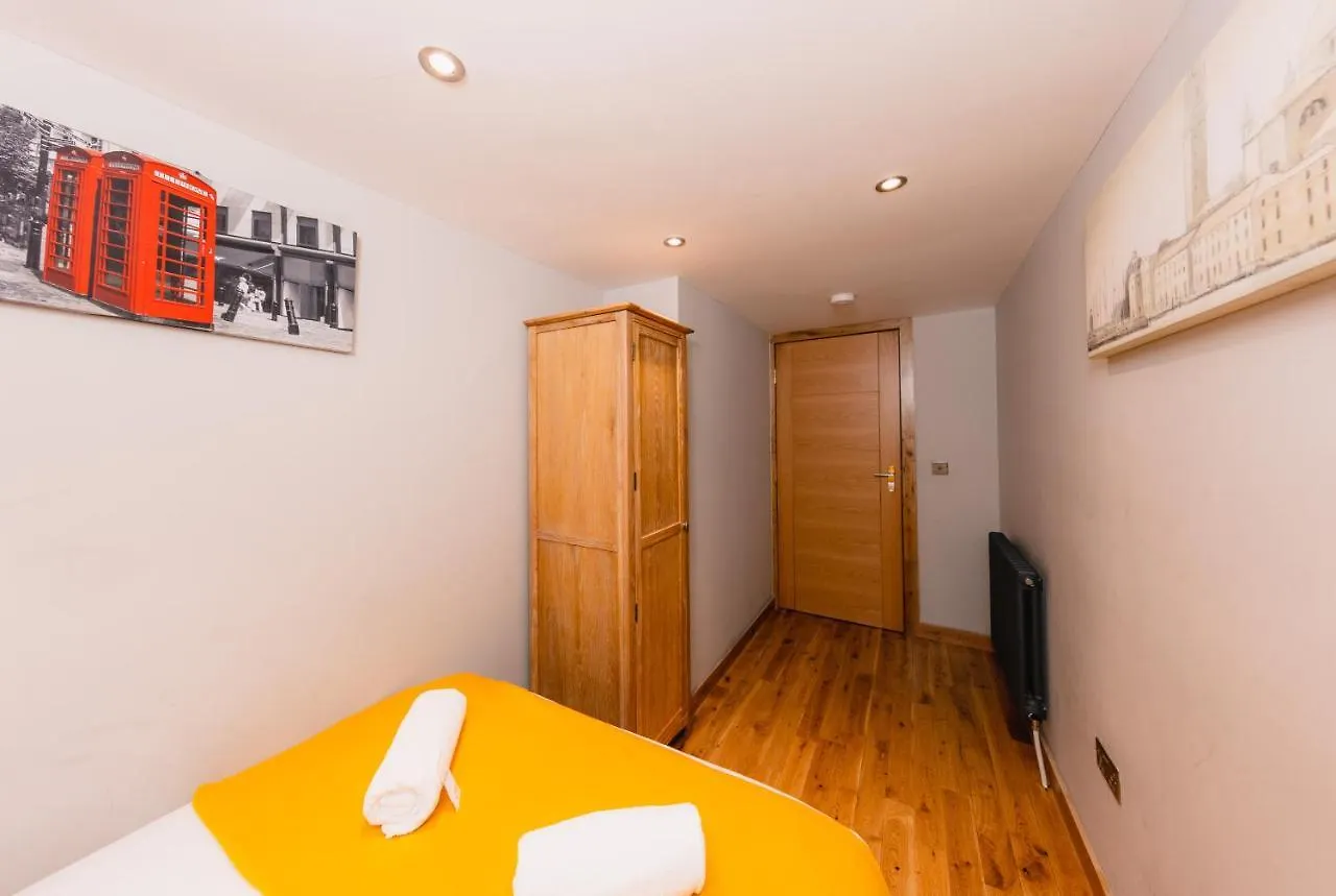 Superb Luxury Quality Central Apartment On Canal 0*, Edinburgh United Kingdom